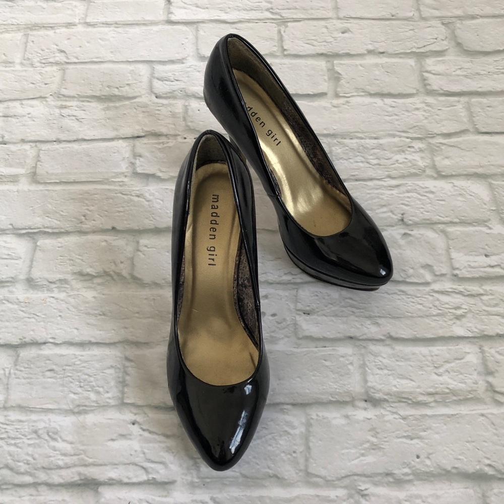 Madden Girl by Steve Madden Pumps